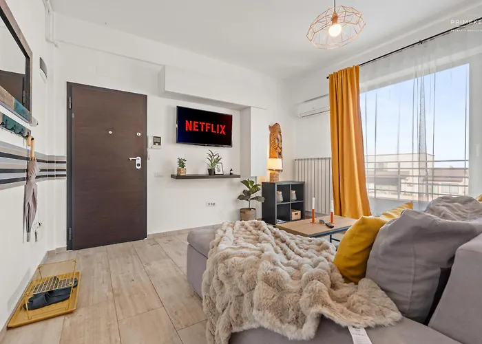 Sky Terrace 1br Near Unirii Square * Boekarest