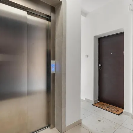 Sky Glass Terrace 1br Unirii Square ブカレスト