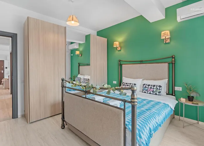 Sky Terrace 1br Near Unirii Square